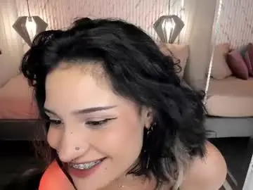 Renee_shelby_  live sex cam