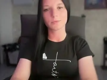 Sweetshy99  live sex cam