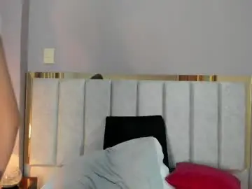 Tessamonroee  live sex cam