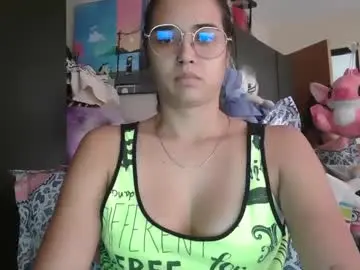 Triana_bell  live sex cam