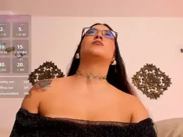 Veronicagilss  live sex cam