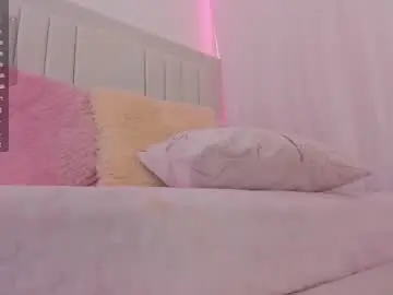 Ami_sweet_18  live sex cam