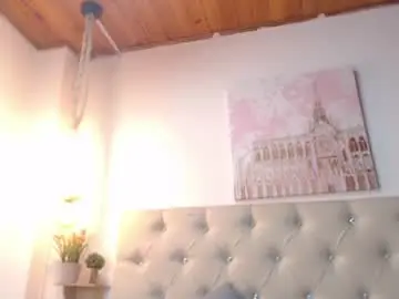 Andrea_secret_  live sex cam