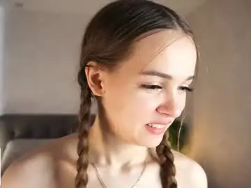 Auroralowen  live sex cam