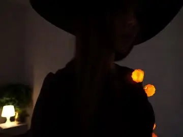 Auroralowen  live sex cam
