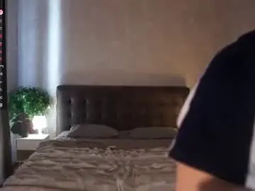 Auroralowen  live sex cam