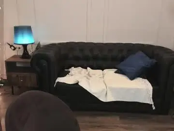 Black_pant3r  live sex cam