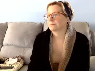 Chelseasentra1  live sex cam