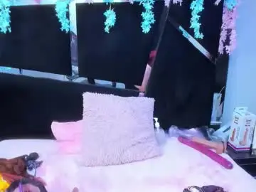 Cocoo_nuth  live sex cam