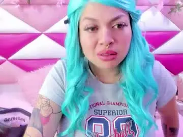 Cocoo_nuth  live sex cam