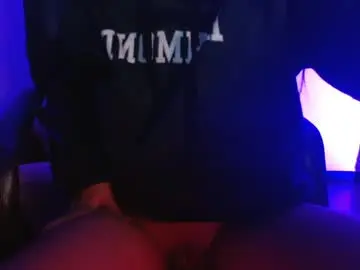 Dominica3  live sex cam