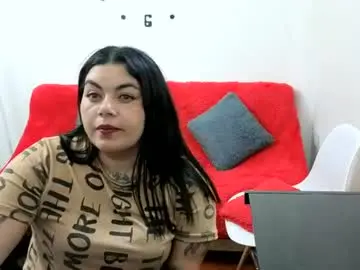 Greenkarla  live sex cam