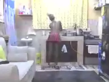 Hotsassyqueen219667  live sex cam