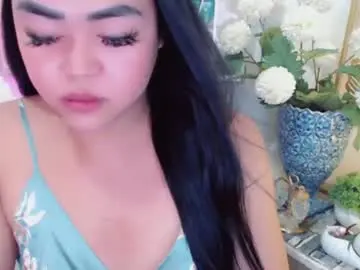 Lustfuloffendertrina  live sex cam