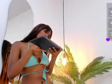 Megan_brunette2  live sex cam