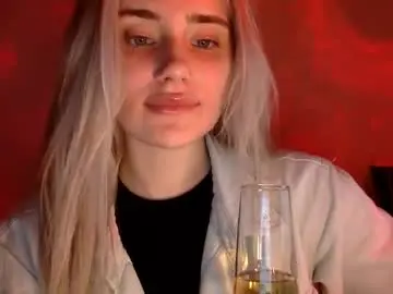 Musescorner  live sex cam