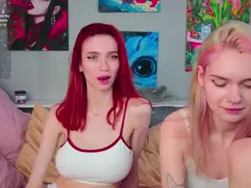 Oseaan  live sex cam