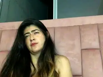 Skyler1195  live sex cam