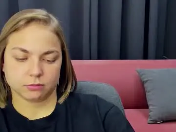 Tataflower  live sex cam