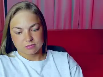 Tataflower  live sex cam