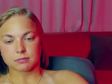 Tataflower  live sex cam