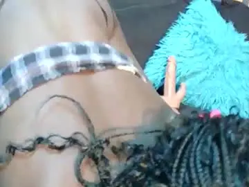 Ellandadolly  live sex cam