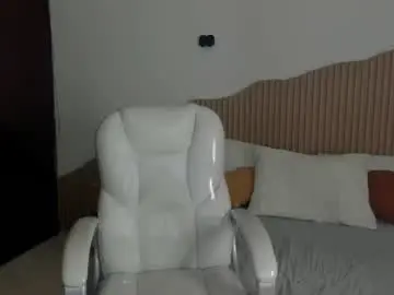 Iris8_  live sex cam