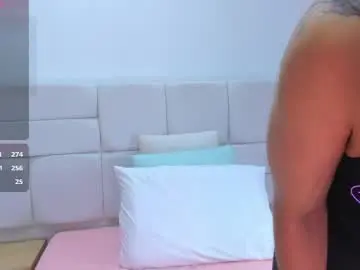 Liaagener  live sex cam