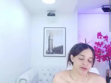 Maggy_t18  live sex cam