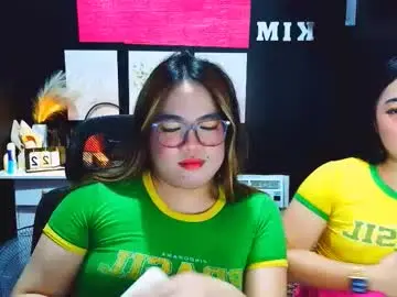 Almirablont13  live sex cam
