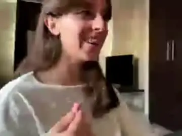 Aminasantai  live sex cam