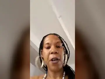 Caramelx56  live sex cam