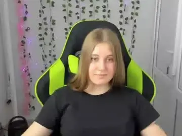 Emma_sweettyy  live sex cam
