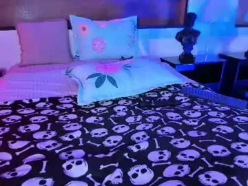 Gasai_usagi_gh  live sex cam