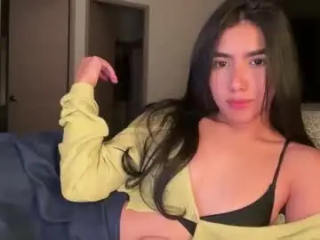Latinella  live sex cam