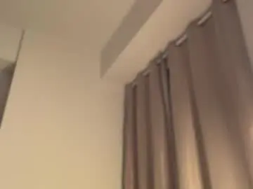 Latinella  live sex cam