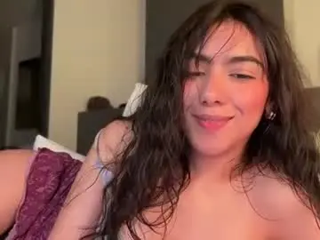 Latinella  live sex cam