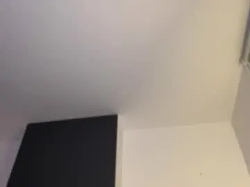 Latinella  live sex cam