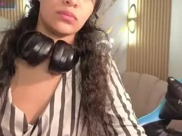 Mia_blue_b  live sex cam