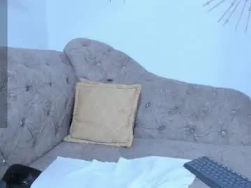 Miah_bigboobs  live sex cam