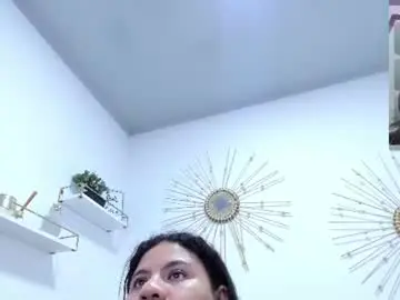 Miah_bigboobs  live sex cam