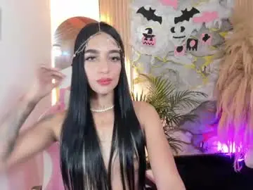 Miavegaa1  live sex cam