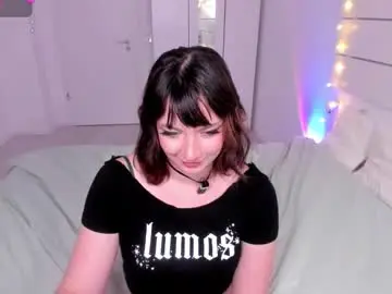 Princessfoxyx  live sex cam