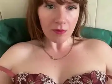 Red_head_rosie_69  live sex cam