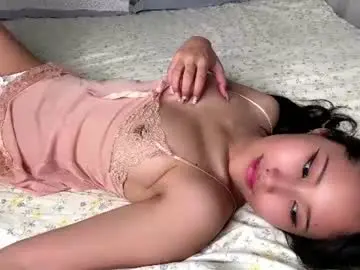 Starrorellana  live sex cam