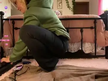 Xxnaughtynicolexx  live sex cam