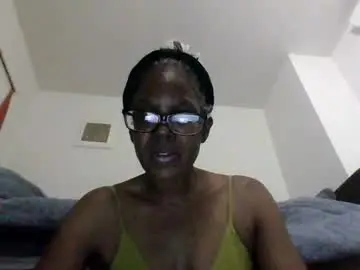 Yanni53  live sex cam