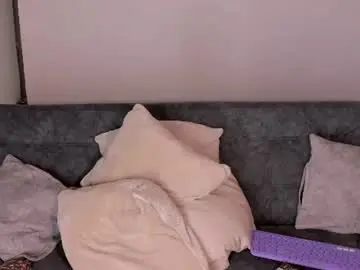 Bigass4daddyan  live sex cam
