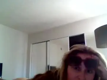 Jadequartz1  live sex cam