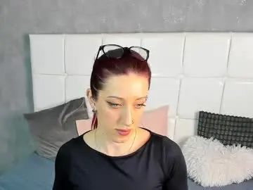 Lexxievixenx  live sex cam